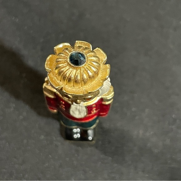 Estee Lauder Nutcracker with Gold and Black Accents - Picture 3 of 8